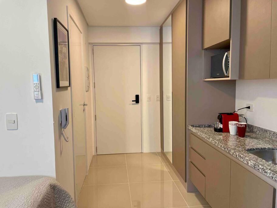 Studio Bem Localizado / Prox Estacao Trianon